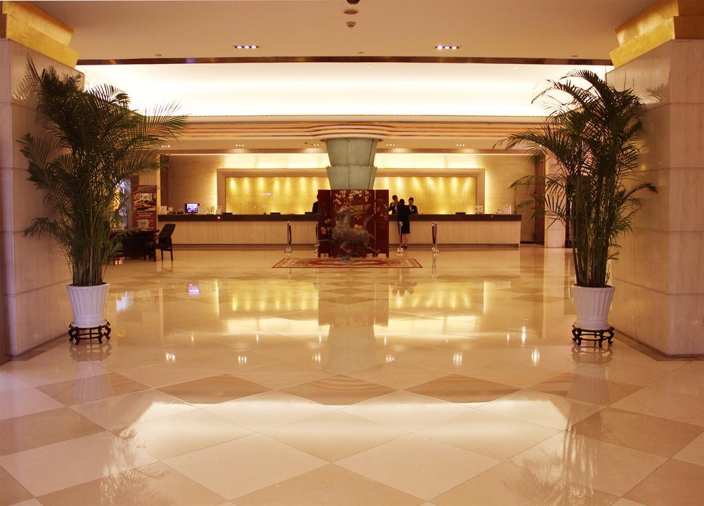 Merry Hotel Shanghai Exterior photo
