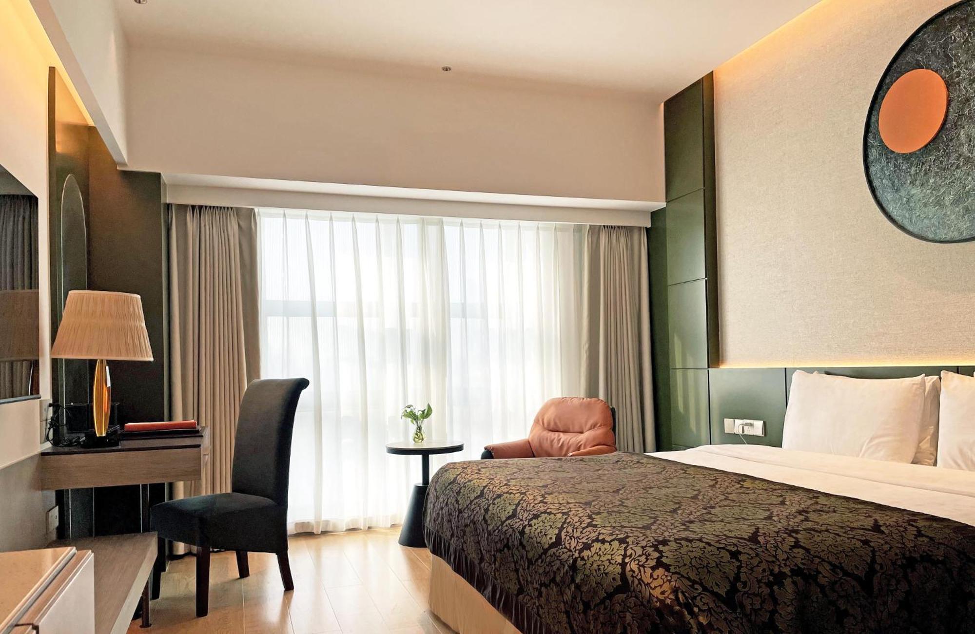 Merry Hotel Shanghai Exterior photo