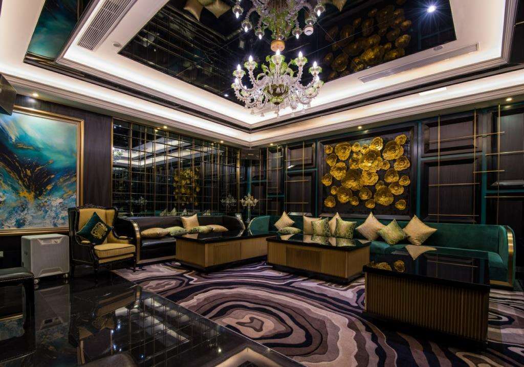 Merry Hotel Shanghai Room photo