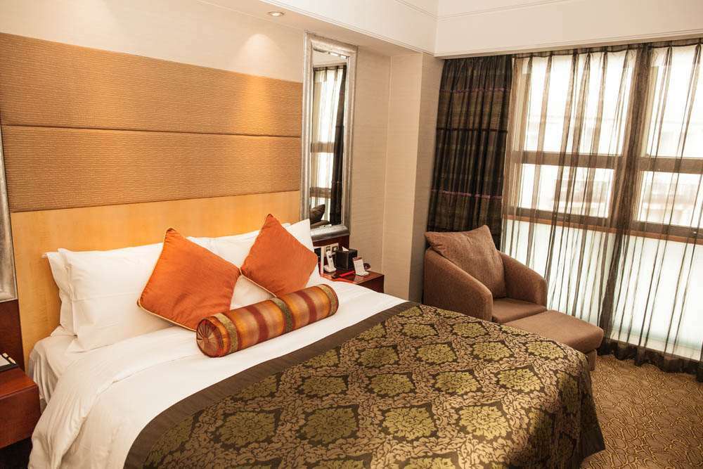 Merry Hotel Shanghai Room photo